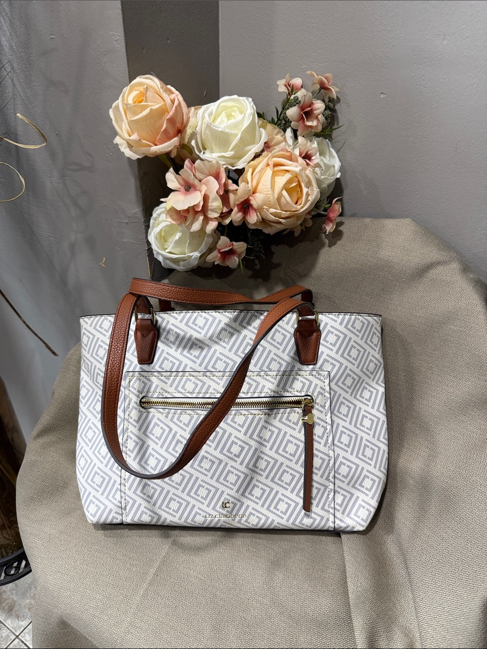 Liz Claiborne White Geometric Tote with Brown Handles